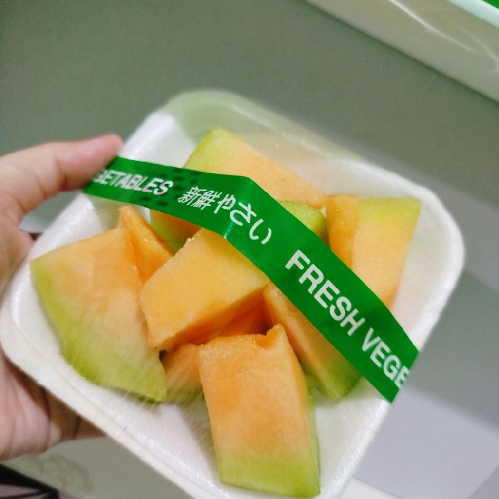 

BUAH POTONG / BUAH SIAP MAKAN / BUAH SIAP SAJI