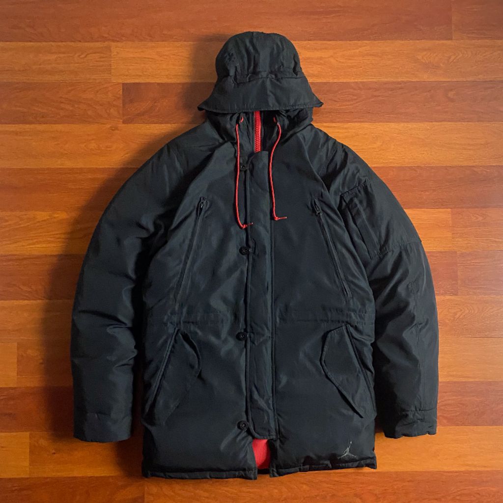 Nike Jordan 550 bulu angsa goose down jacket ( L ) pria