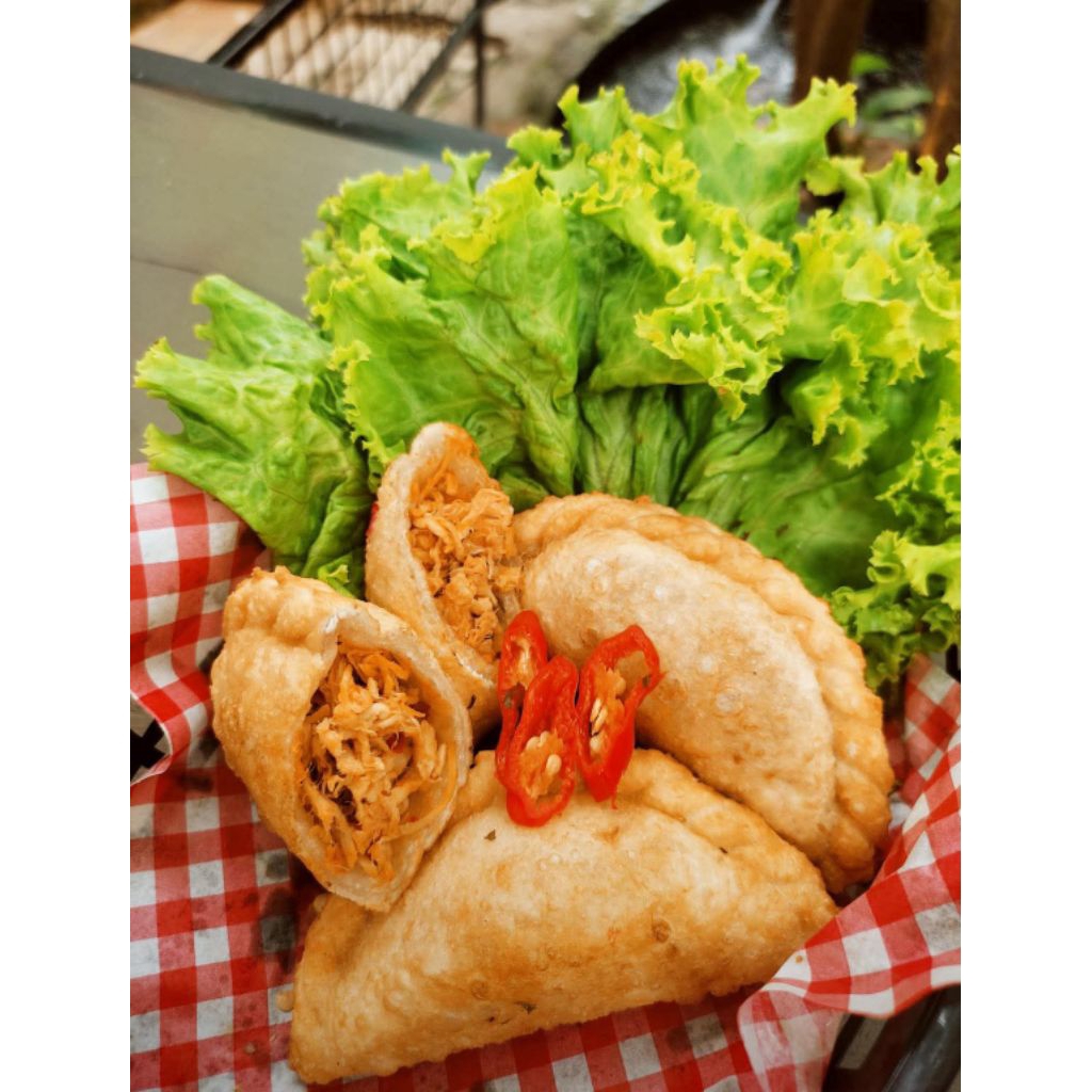 

Cireng Isi Ayam Suwir Pedas
