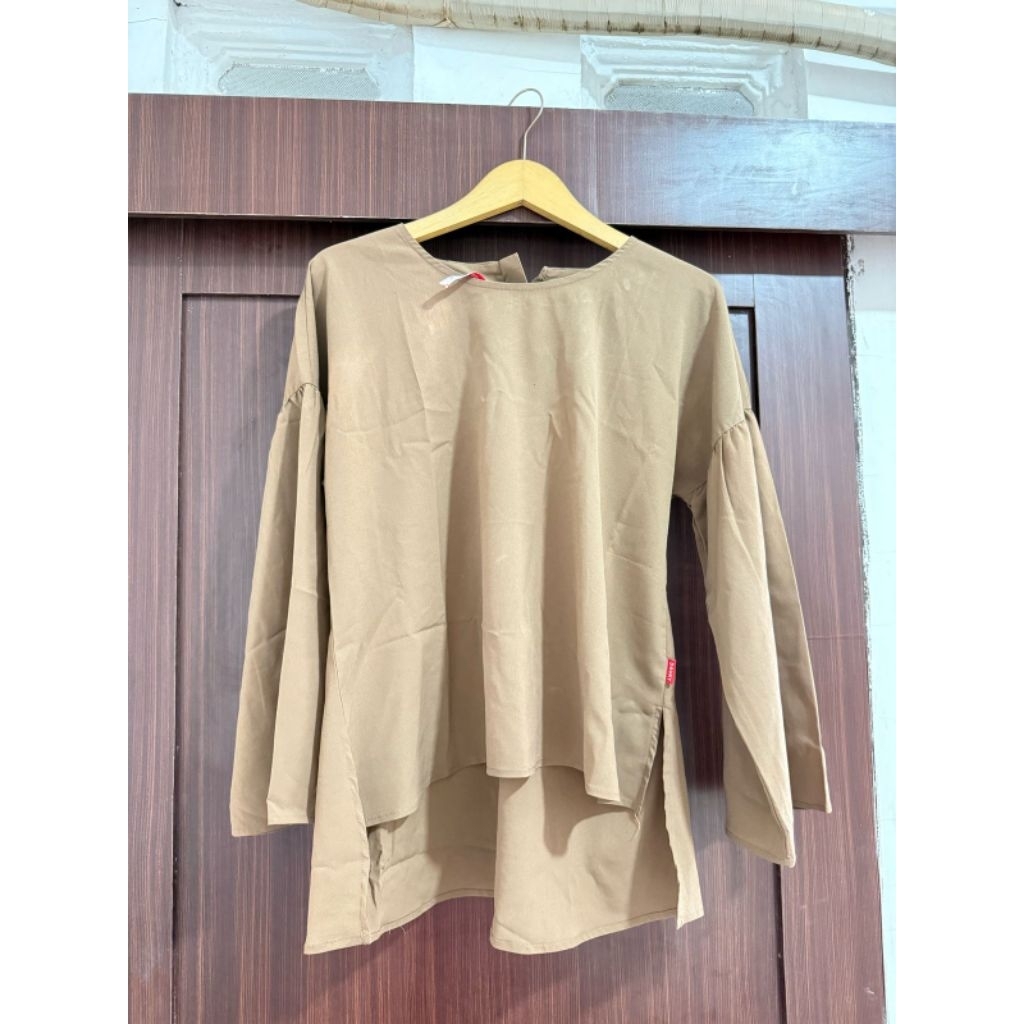 BLOUSE COKLAT BY DAUKY