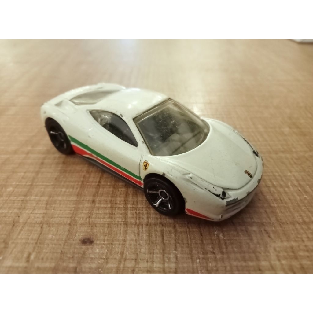 Hot Wheels Ferrari 458 Italia Putih Loose
