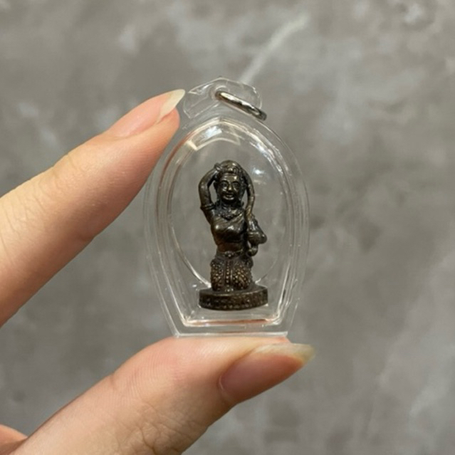 Lp Hong - Phra Maethorani 2555