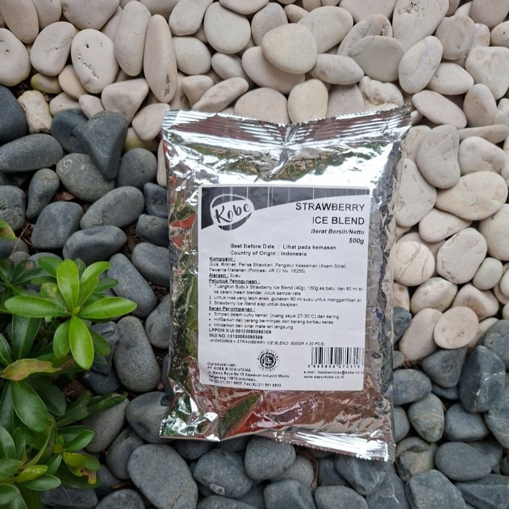 

STRAWBERRY ICE BLEND KOBE MINUMAN SERBUK ENAK