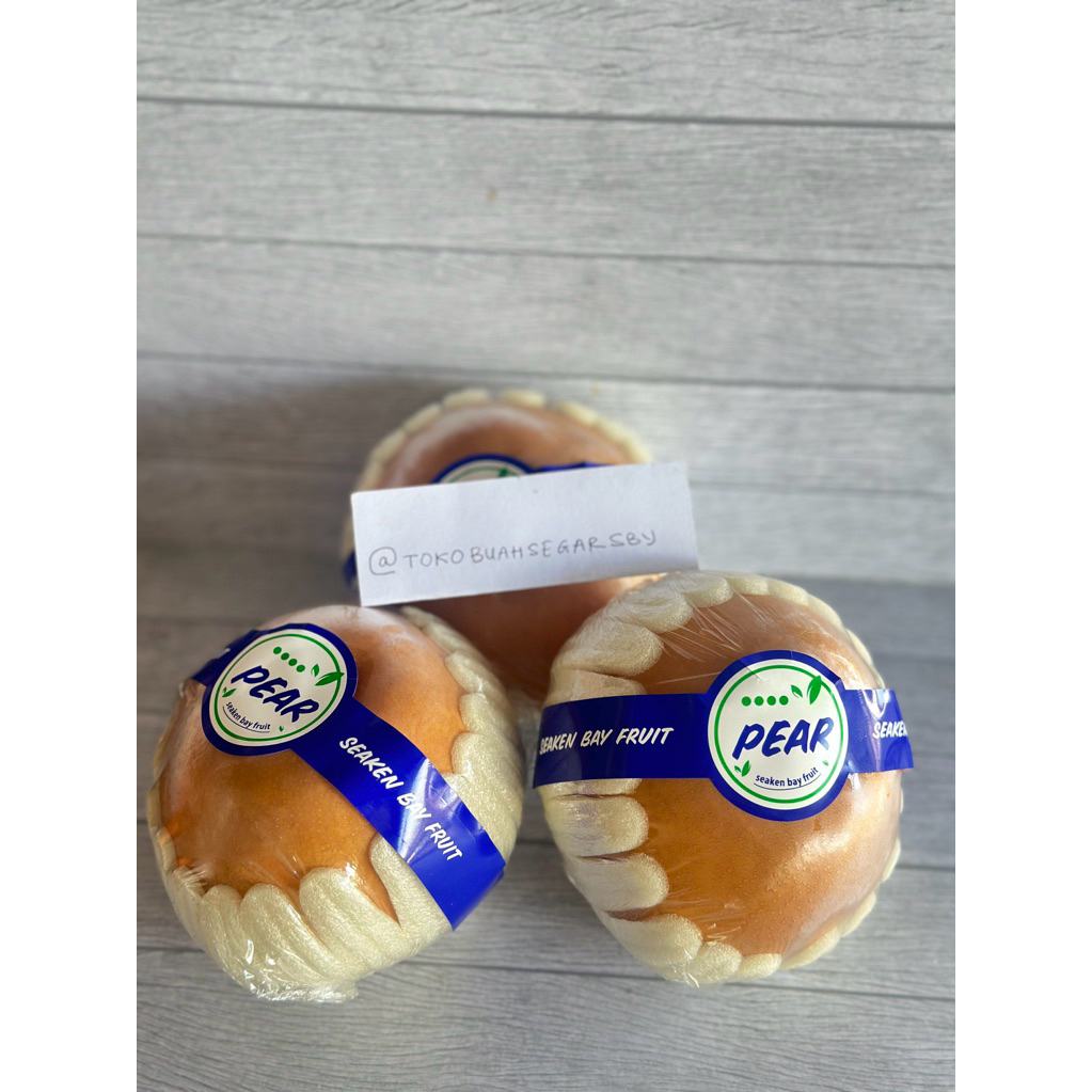 

Pear Singo pir sunga per pcs besar TOKO BUAH SEGAR SURABAYA