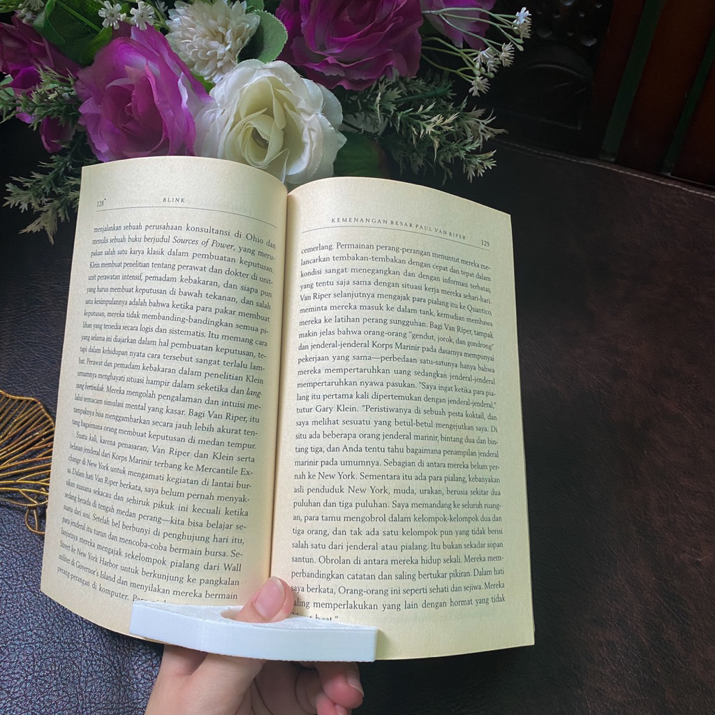 

Page Holder Buku | Penahan Halaman Buku | Book Page Holder Ringan & Kuat