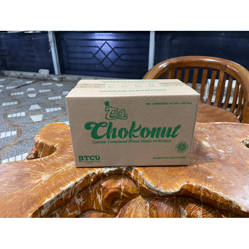 

Kardus 26 cm x 16 cm x 17 cm (150) Bekas Chokonut 6Jx45 Single Wall