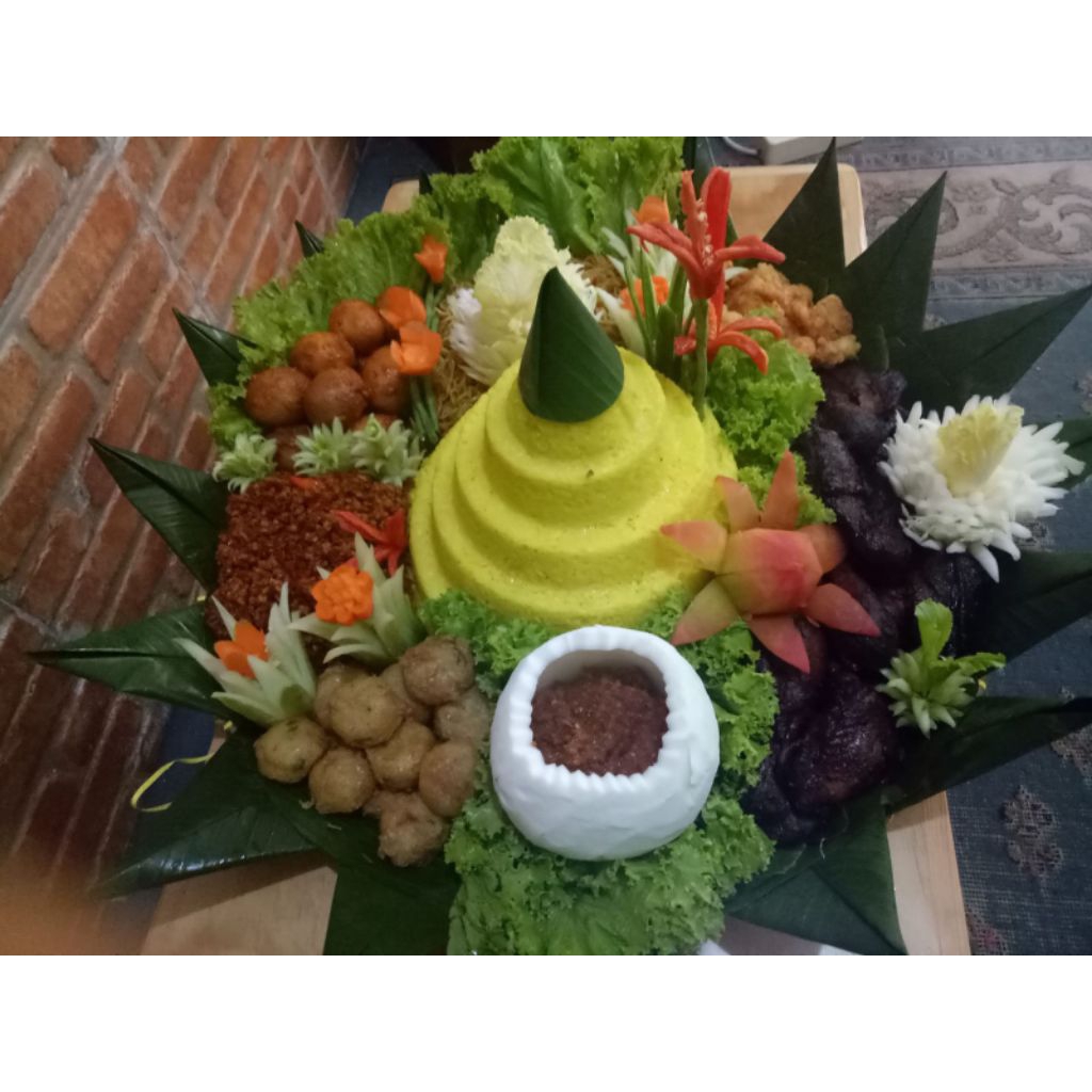 Tumpeng Ulang Tahun / Tumpeng 17an / Tumpeng Syukuran