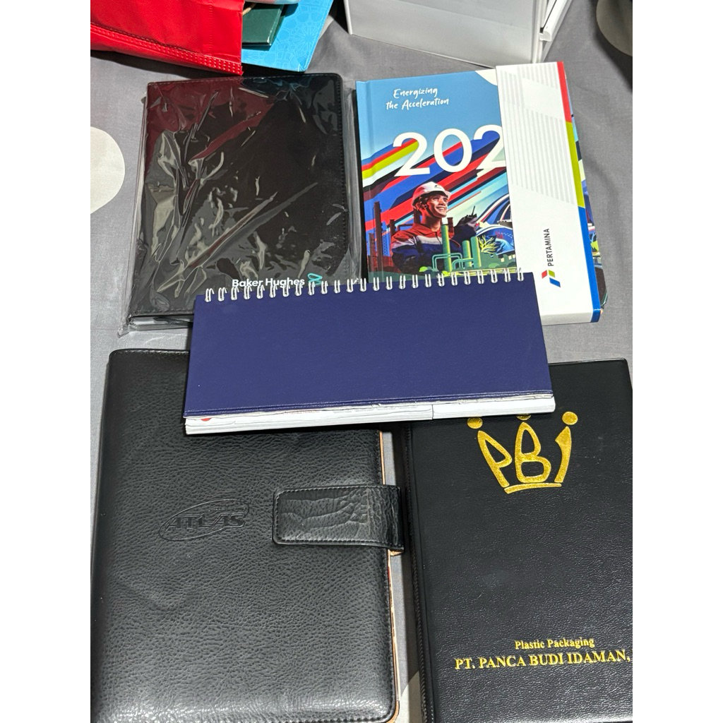 

note book 5 buah