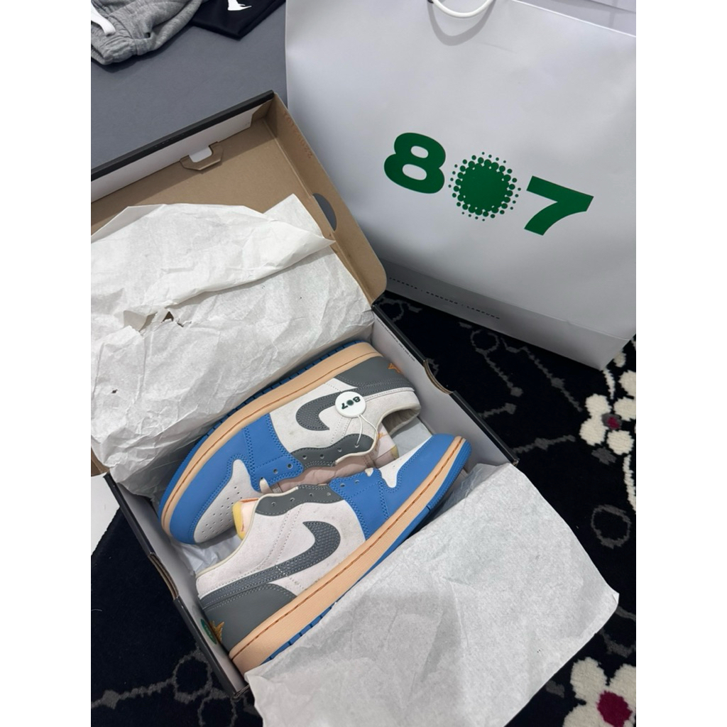 NIKE AIR JORDAN 1 LOW TOKYO 96