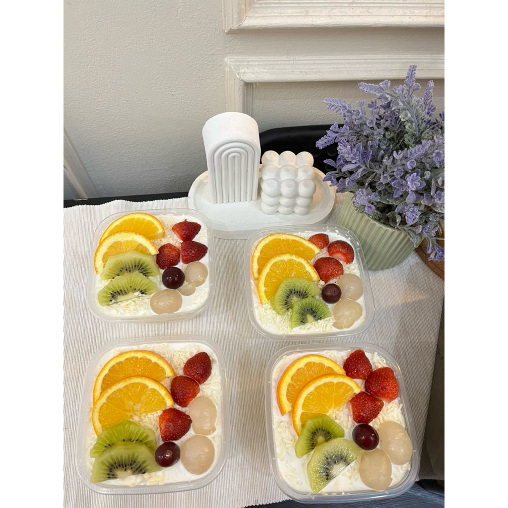 

Salad Buah Mommy Luna