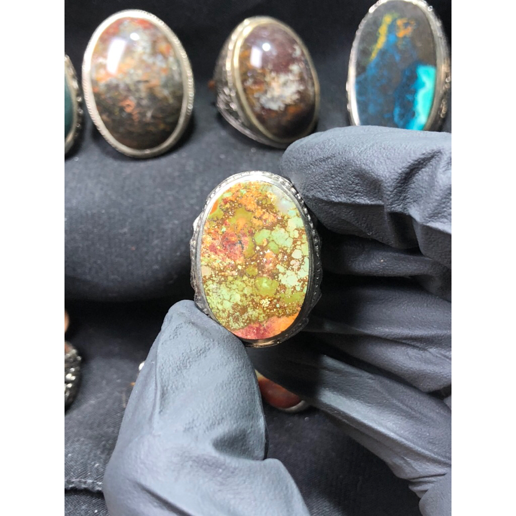 Batu Pirus Persia