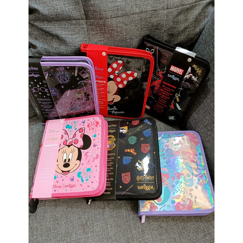 

KODE N83R ORIGINAL SMIGGLE SPIDERMAN DISNEY ON THE GO COLOURING STUDIO