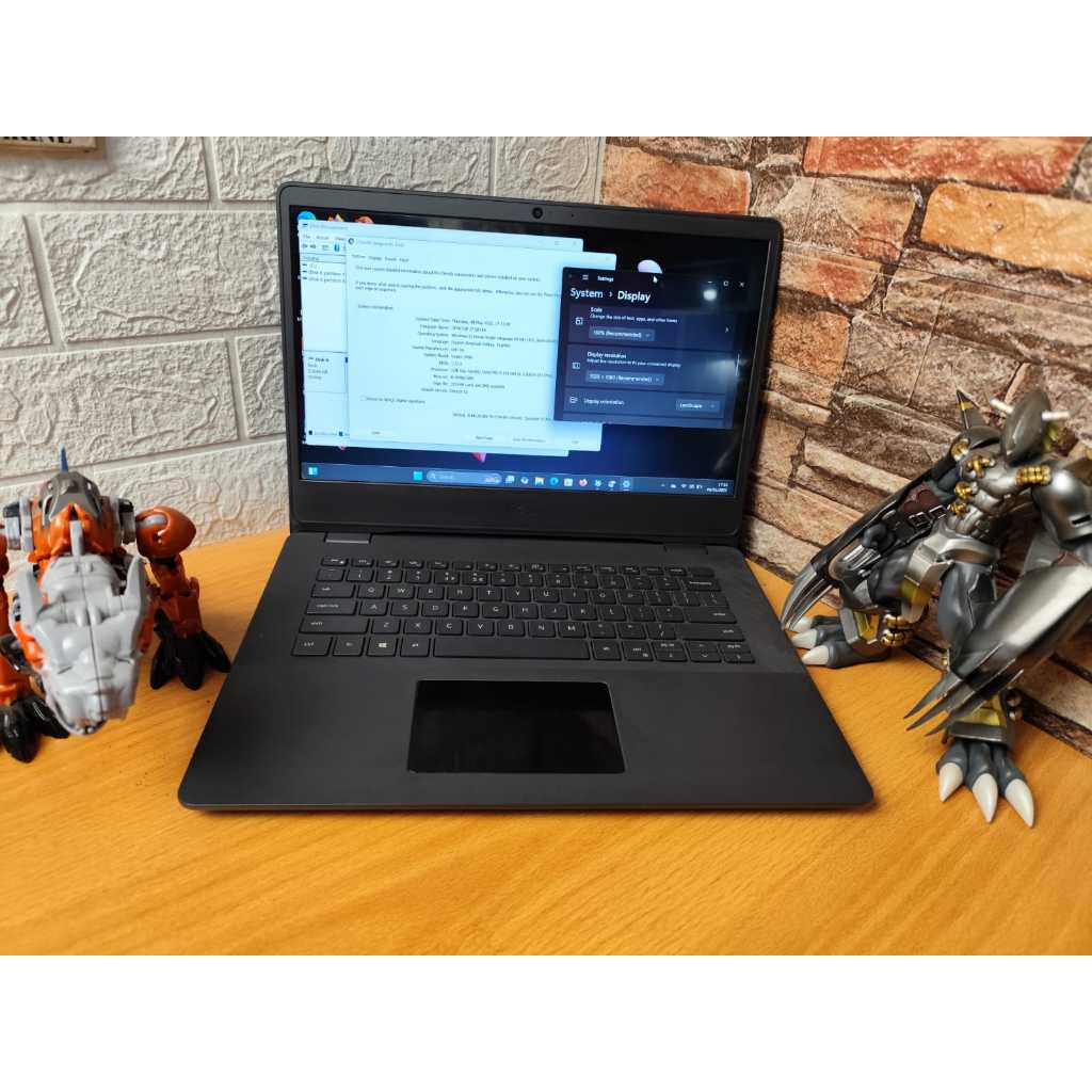 LAPTOP PC Dell 3400 WINDOWS INTEL BUKAN AMD 8/256gb