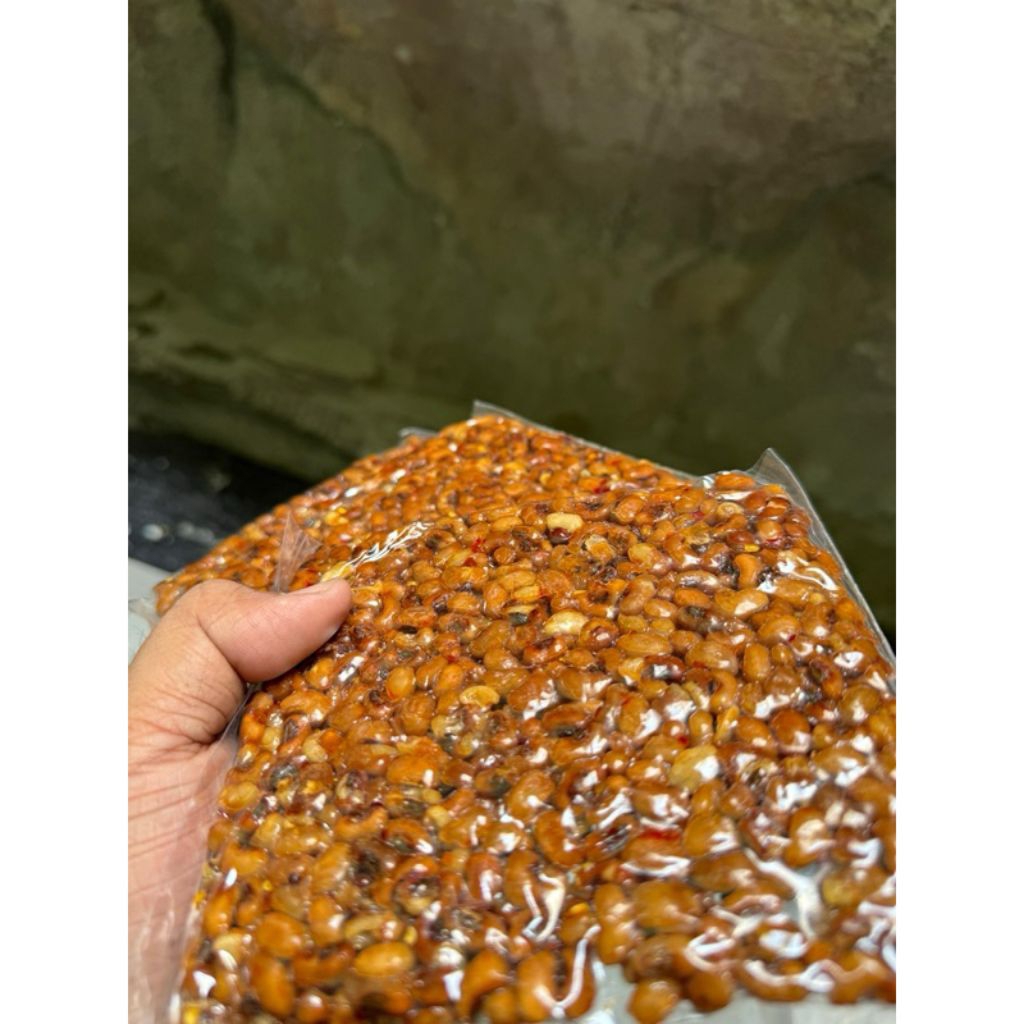 

kacang gajih kacang totok kedelai pedas manis