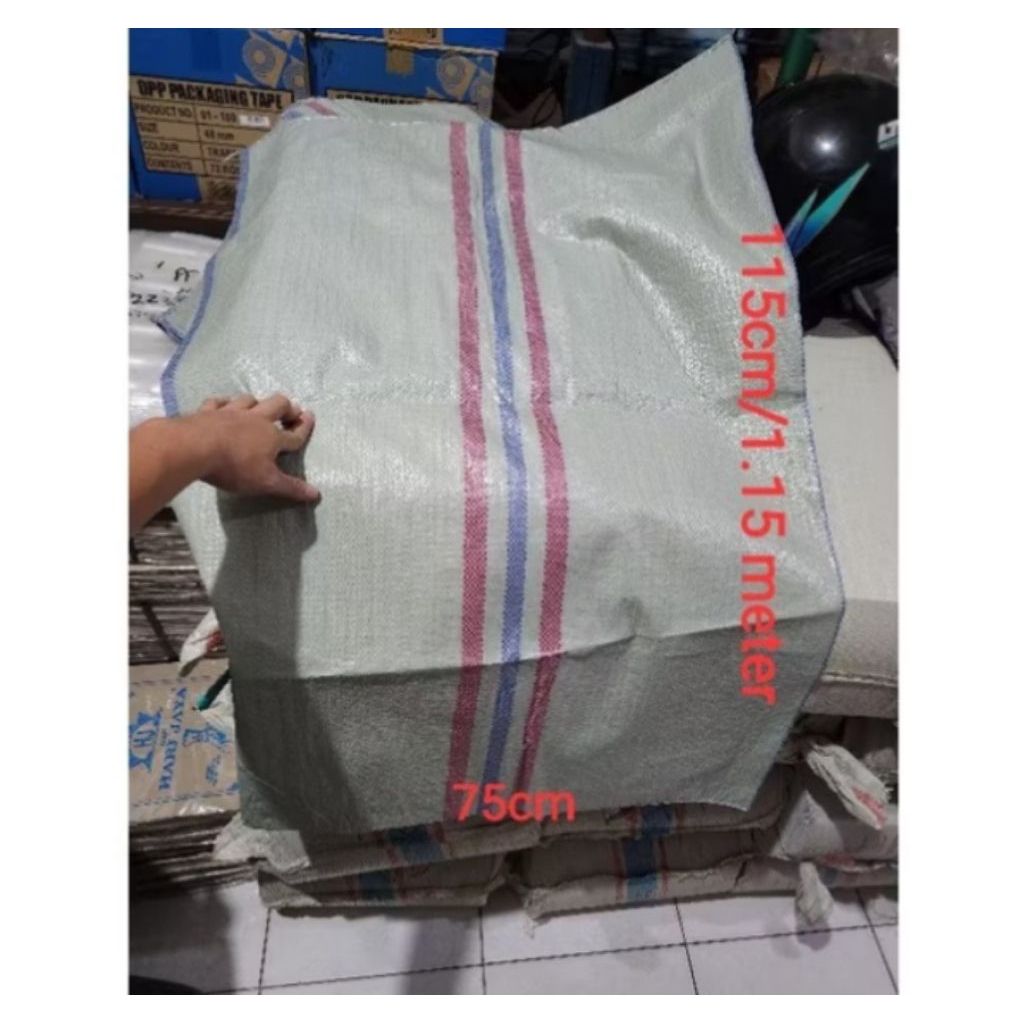 Goni plastik Baru 75x115,goni besar, karung goni, karung plastik, goni monza
