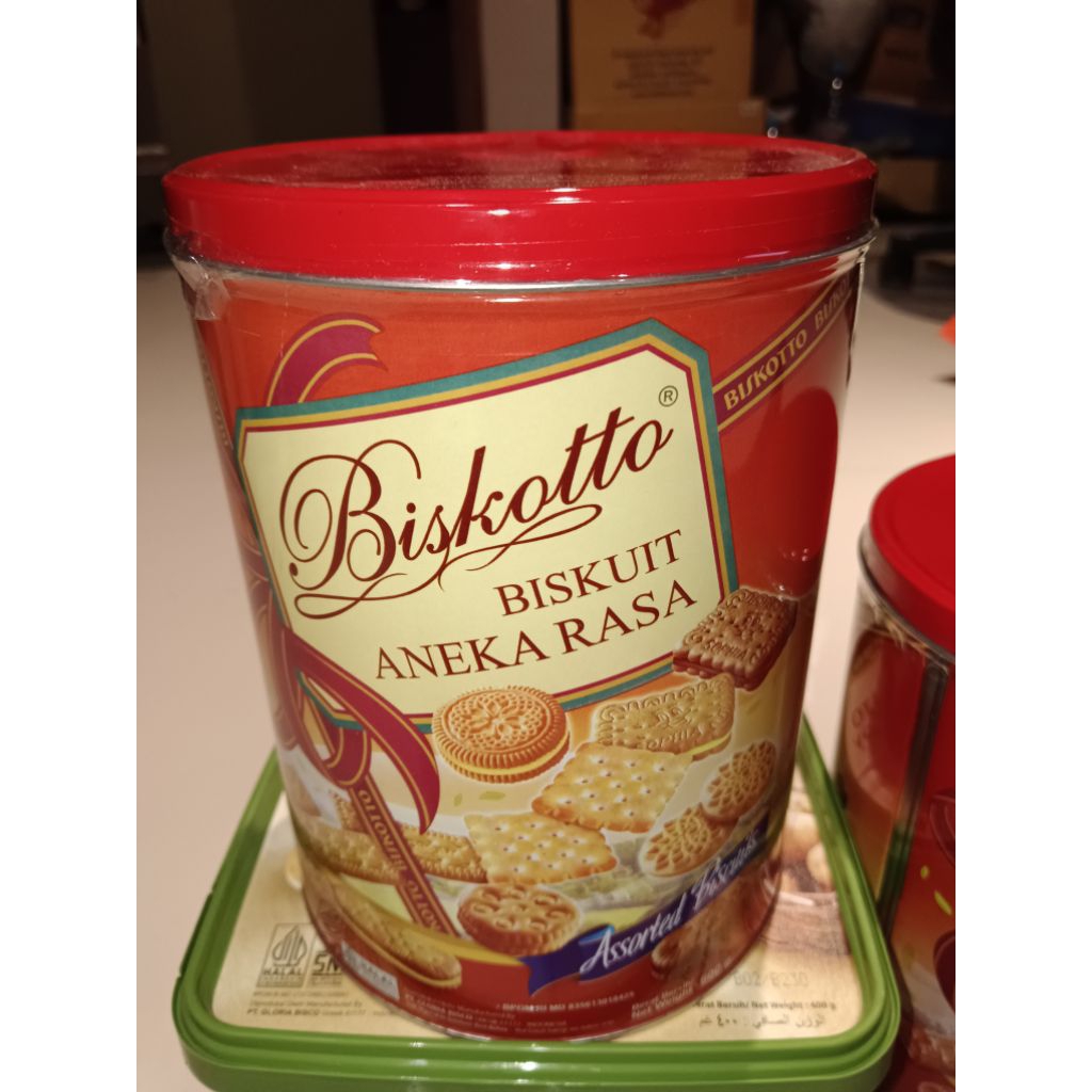 Biskitop Assorted Cookies Kaleng 600gr