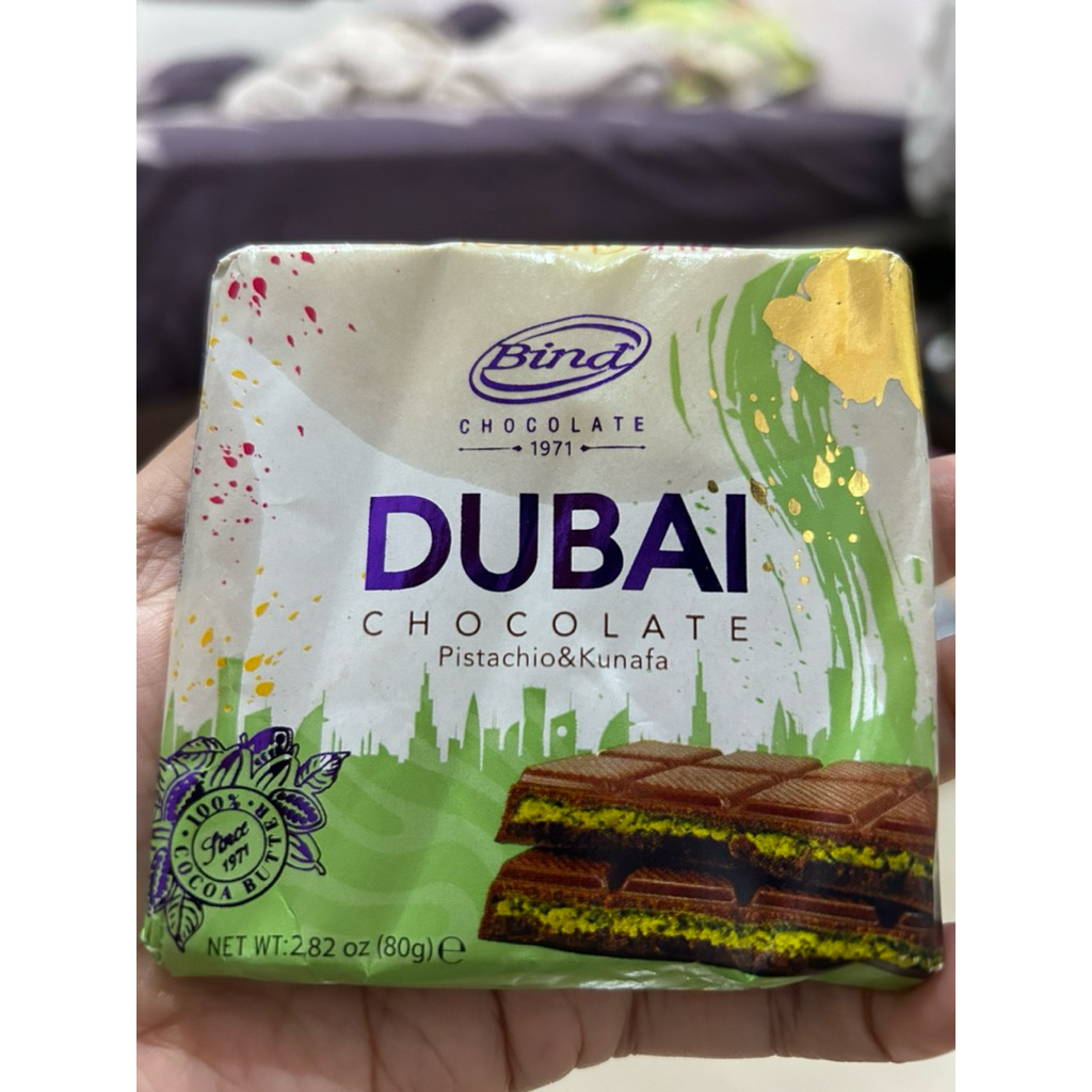 

Bind Coklat Dubai (pistachio dan kunafa)