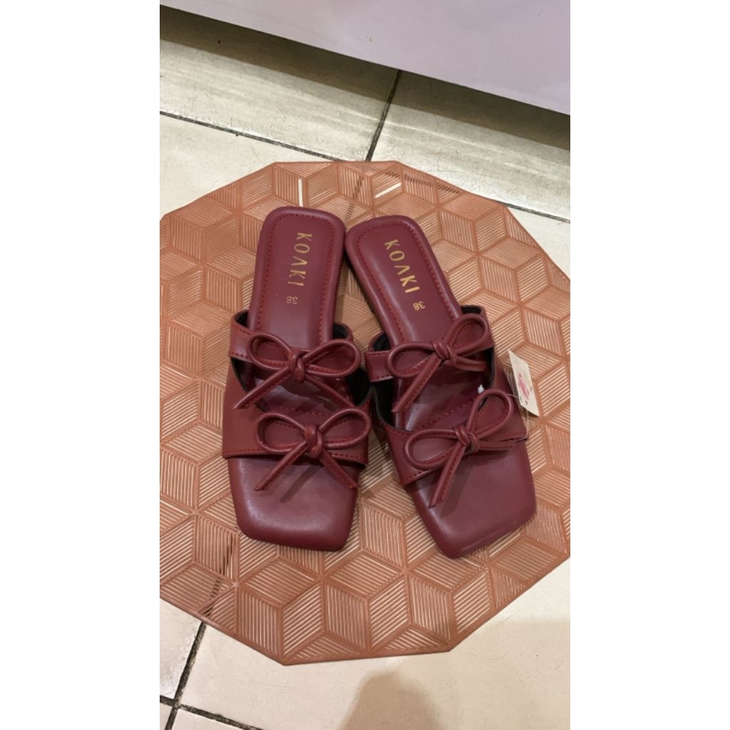 Sendal Wanita Pita Flat Slip On Koaki