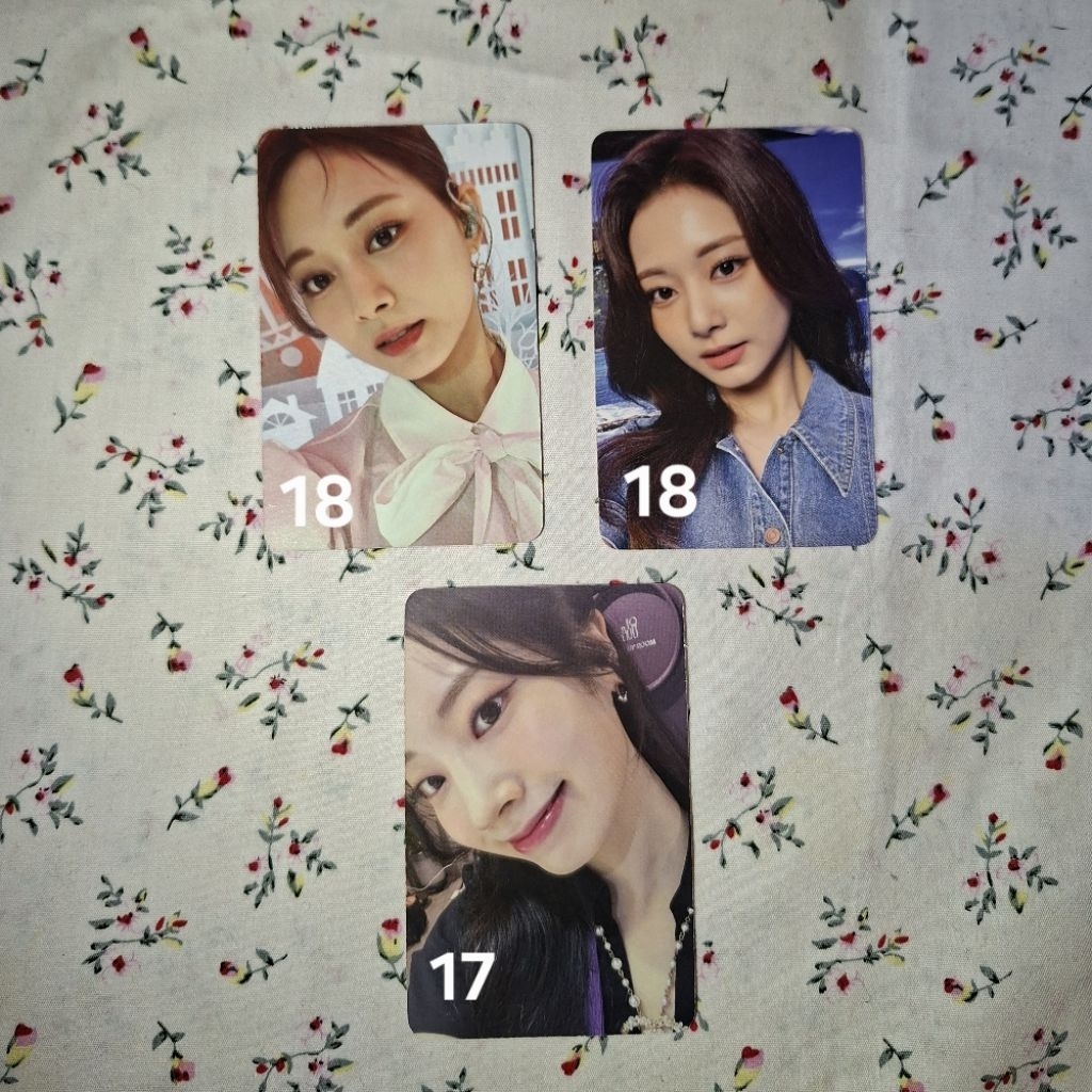 Photocard official dicon twice dahyun tzuyu