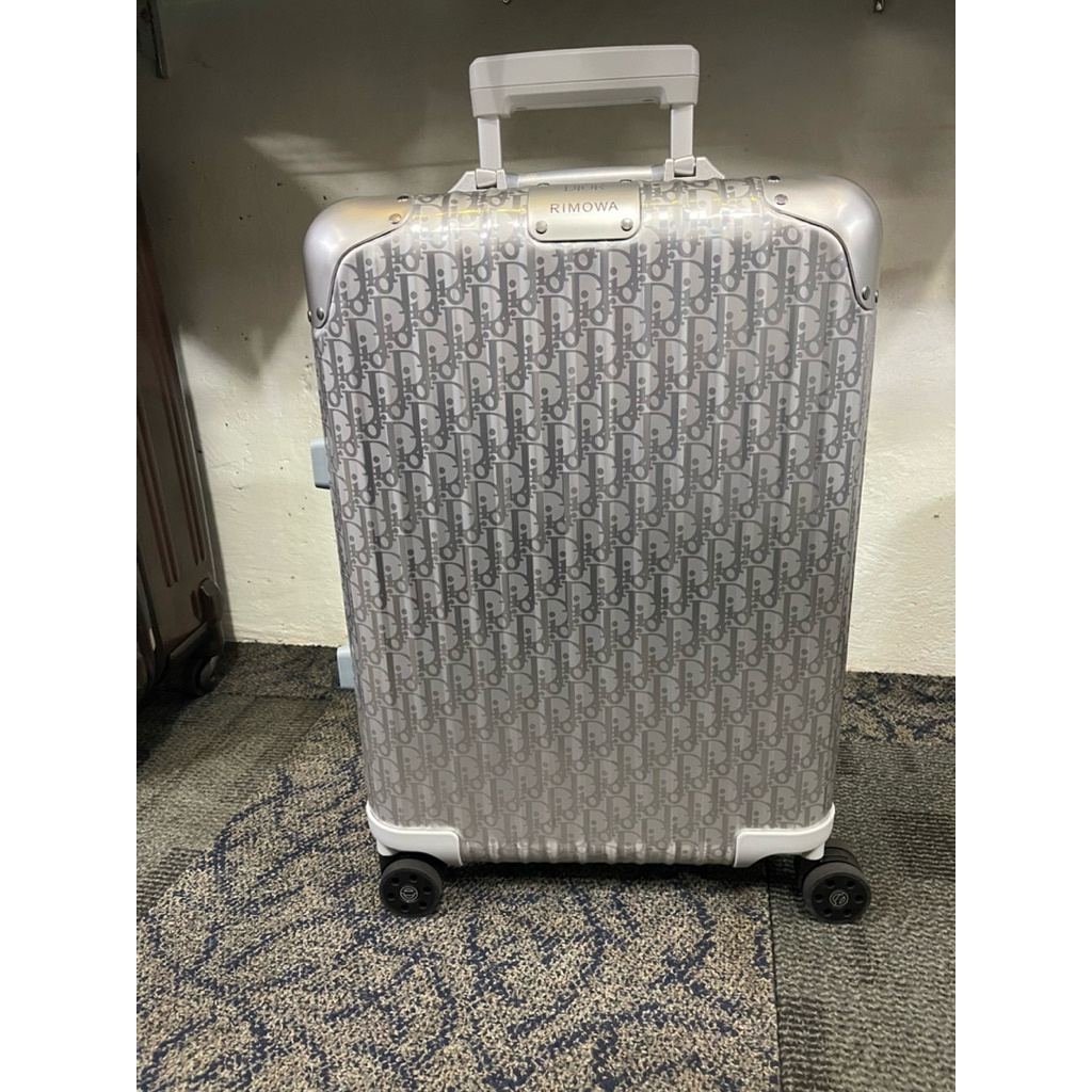 Rimowa x dior prelove singapur