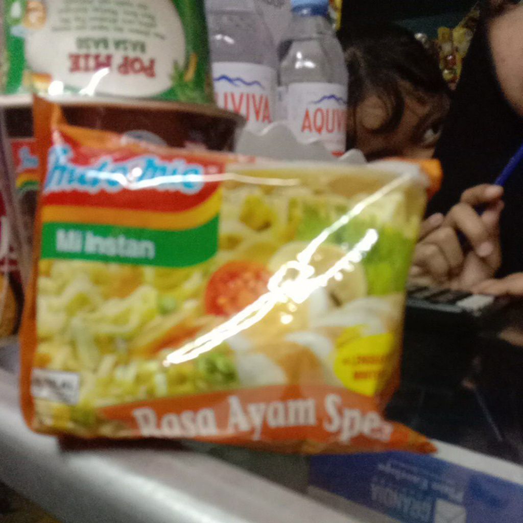 

indomie rasa AYAM SPESIAL