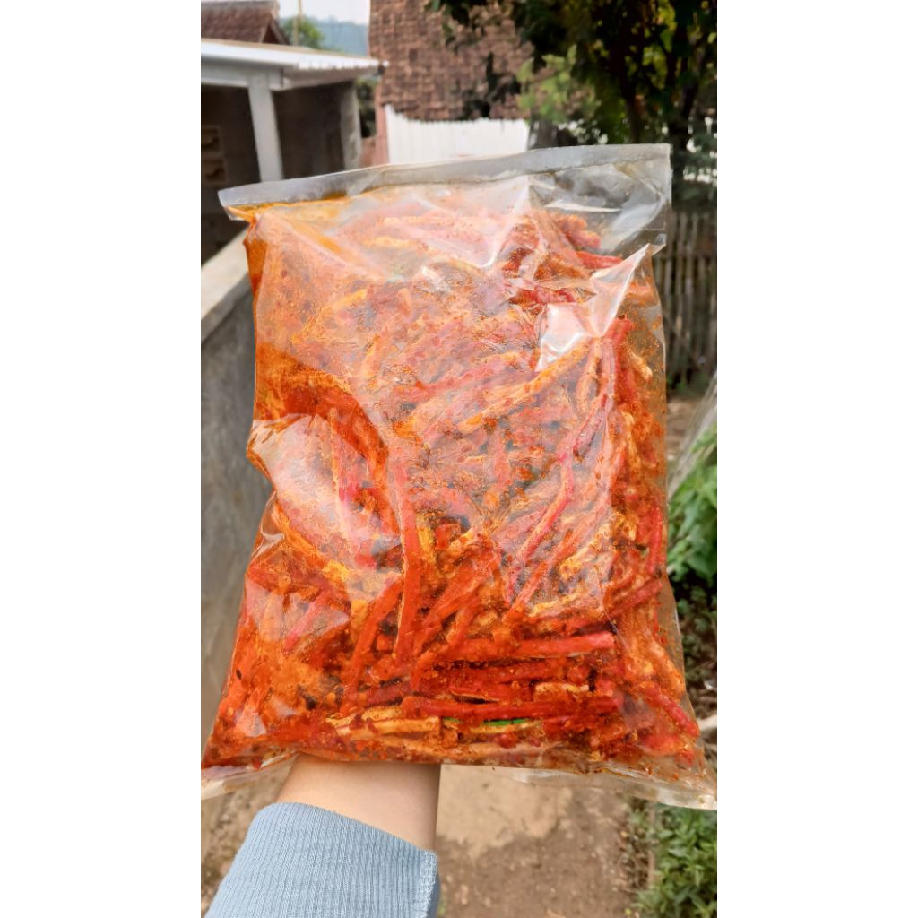 

seblak kerupuk jaat beton 500 gram pedas daun jeruk