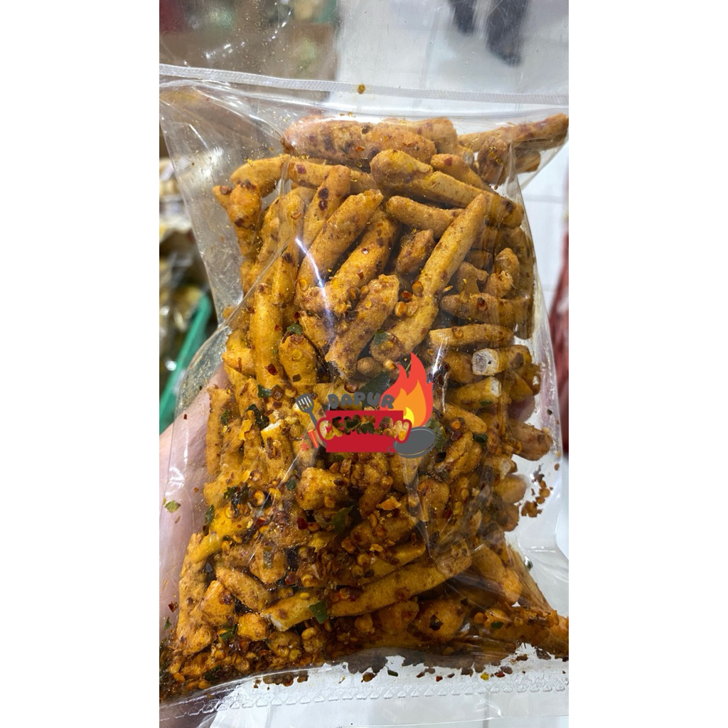 

Stik Bakso Goreng Basreng Pedas Daun Jeruk 250g