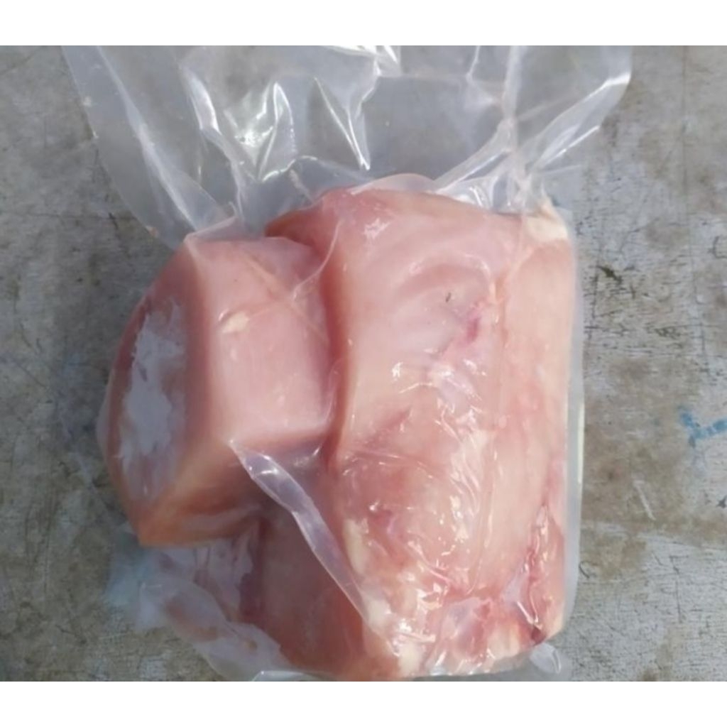 

Daging ayam paha tanpa tulang dan kulit 1kg