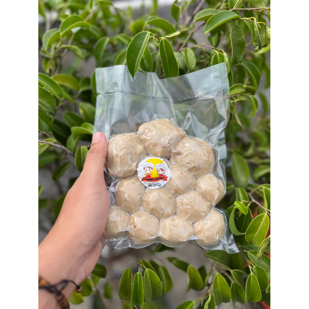 

SHAUMI BAKSO FROZEN URAT HALUS JUMBO MIX MOZARELLA LUMER