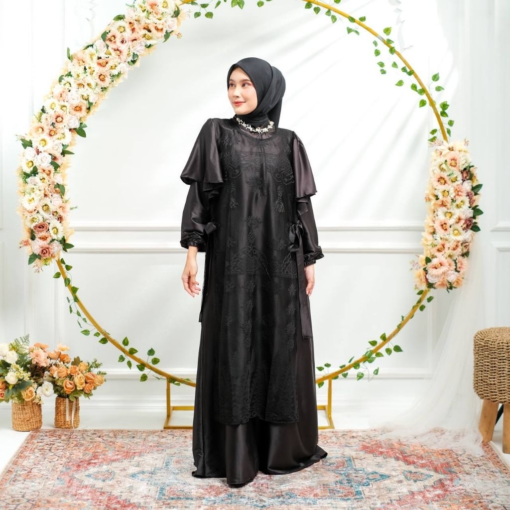 gamis tile hitam