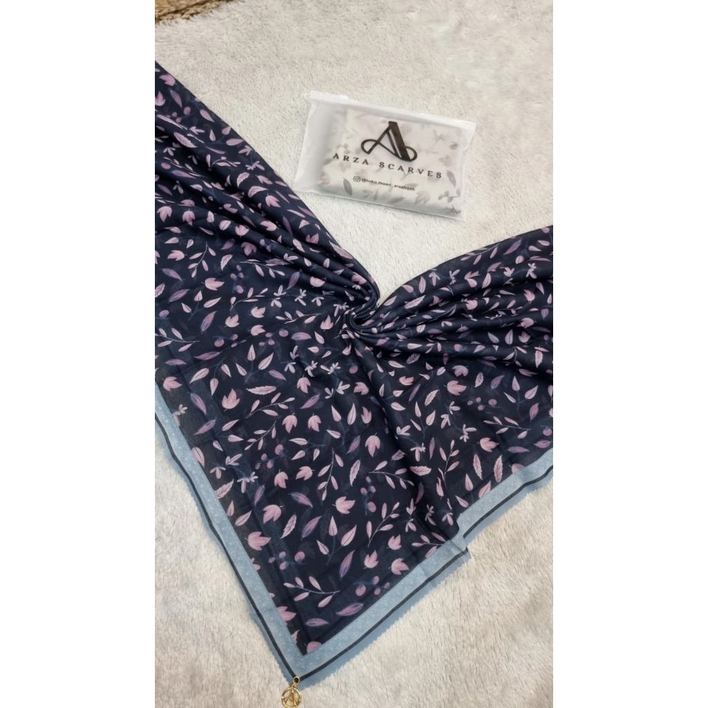 ARZA SCARVES