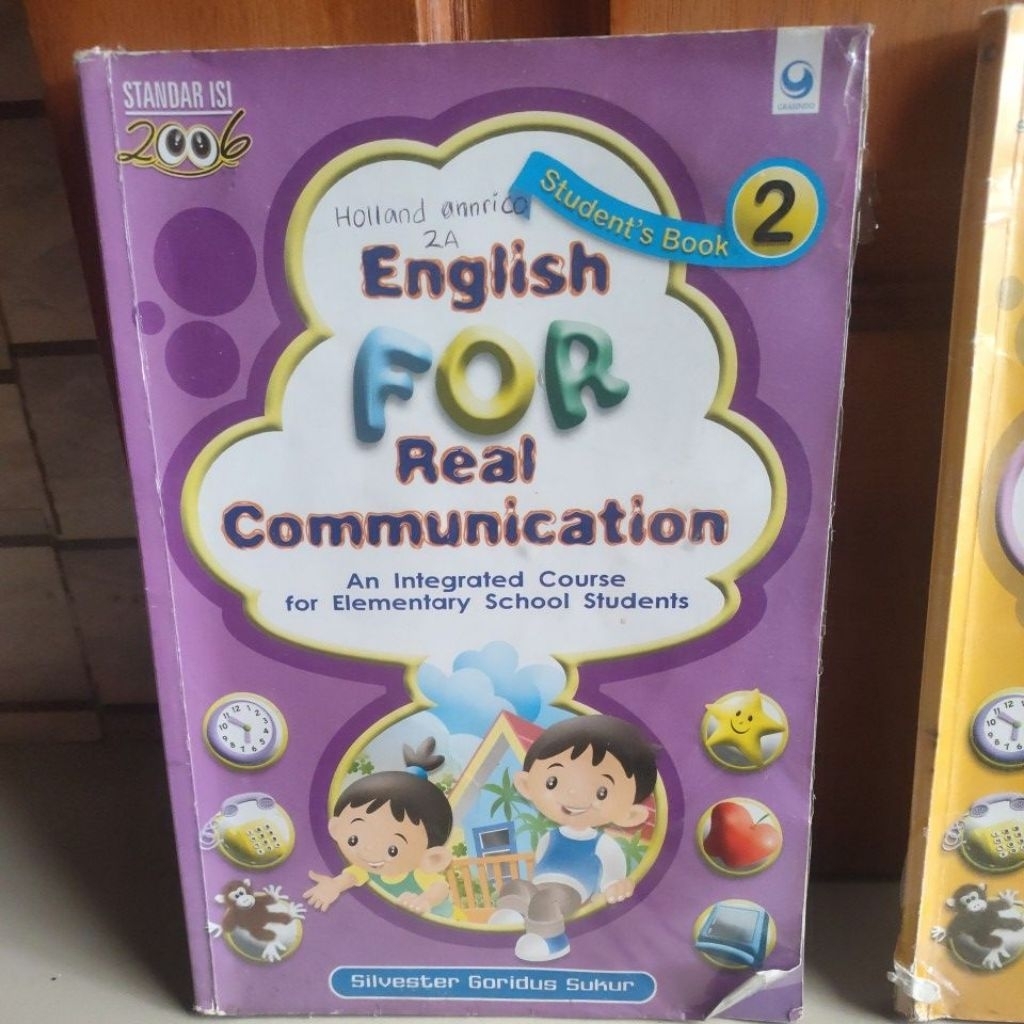 buku bekas Bahasa Inggris kelas 2 SD dan kelas 3 Sd
