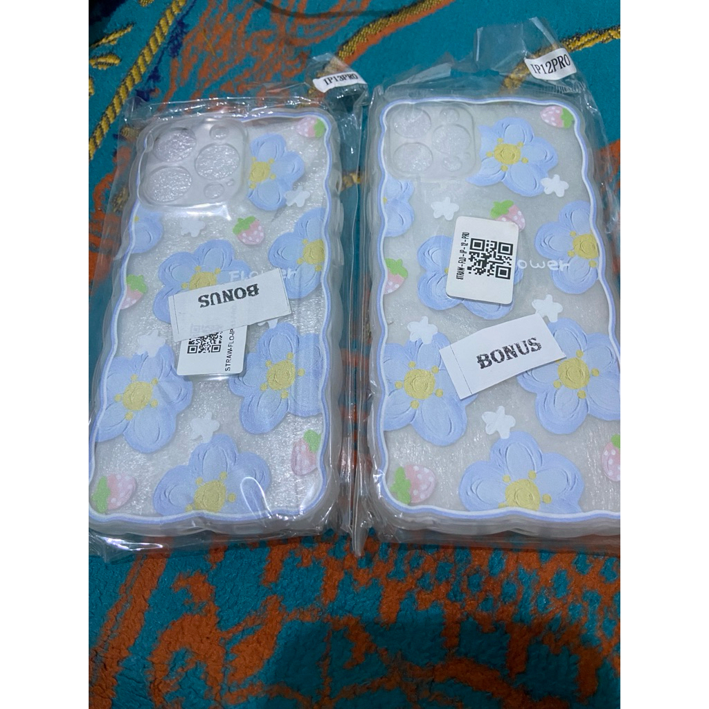 Case Motif Bunga iPhone