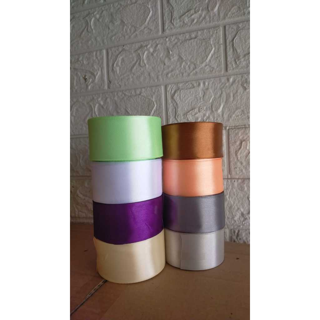 

Pita Satin 1,5 inch Pita Kain Saten pita dekorasi Pita Kado Pita Kado uk 4 cm Per roll