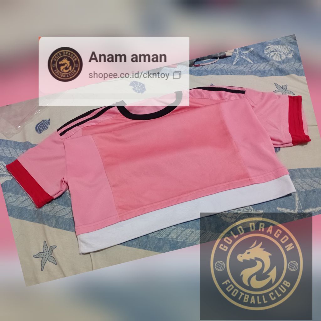 jersey second Juventus ukuran M produk Cina ini ada minusnya sih udah saya edit jadikan satu foto No