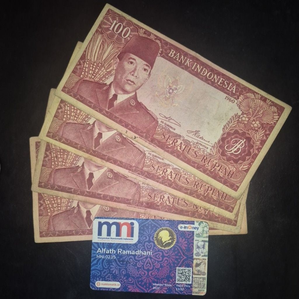 Uang Kuno Seri Sukarno Pecahan 100 Rupiah Tahun 1960