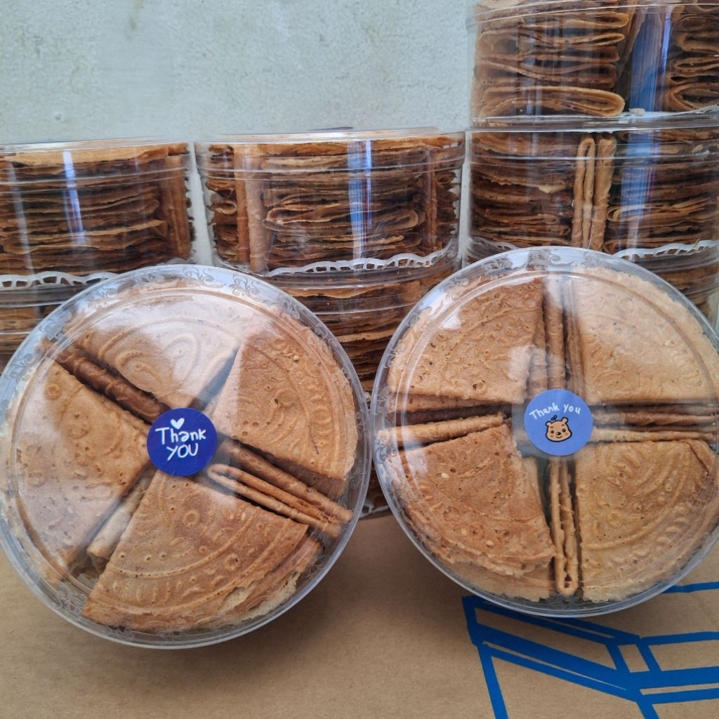 

Kue Kapit