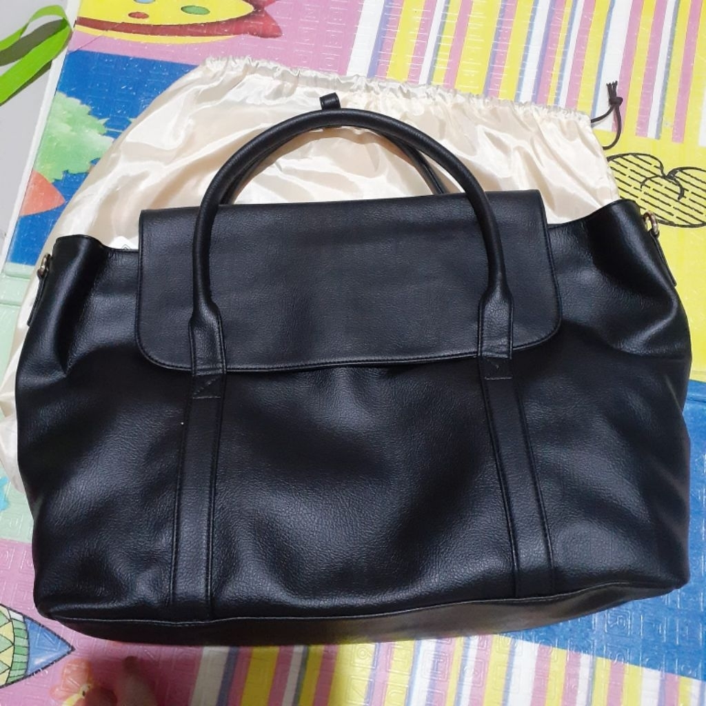 Wive ID Sierra Tas Laptop Kulit Premium Quality. Laptop 14 inch 15.6 inch Women Laptop Bag - Hitam