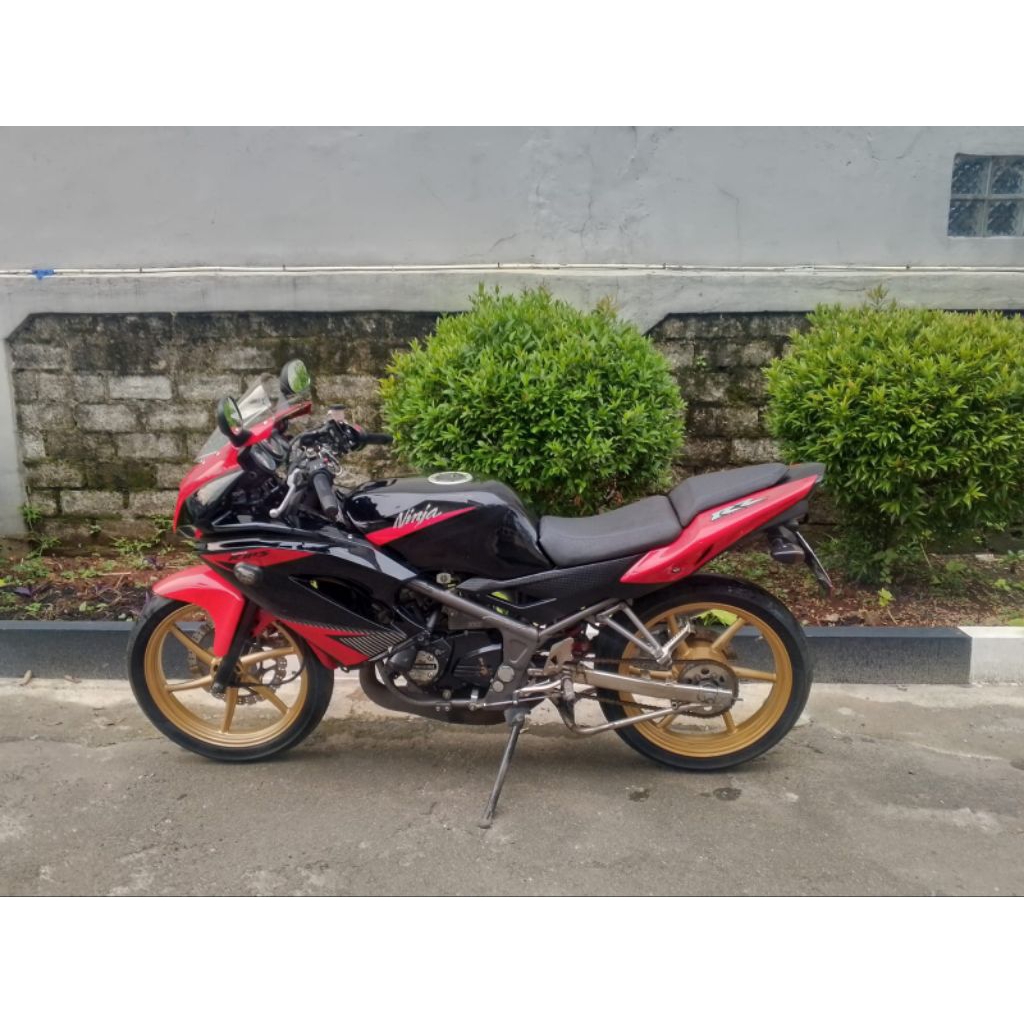 Kawasaki Ninja RR 150 Tahun 2014