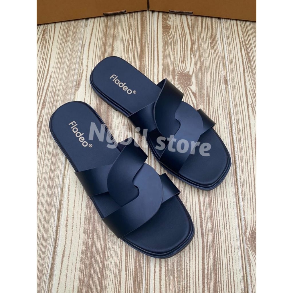 SANDAL SLOP WANITA TRIPLLE//SANDAL KEKINIAN//SANDAL REMAJA//SANDAL TERBARU
