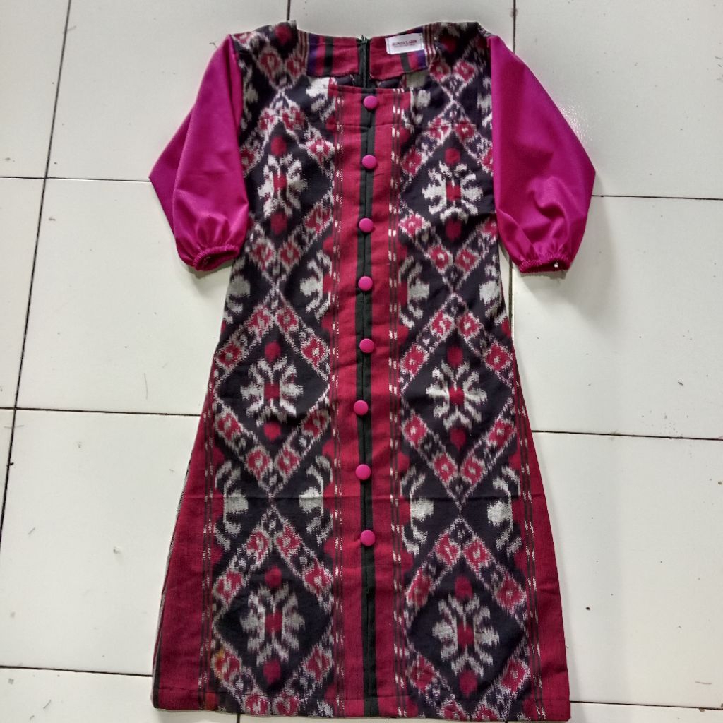 Readystock BAJU  TENUN ANAK PEREMPUAN MERAH