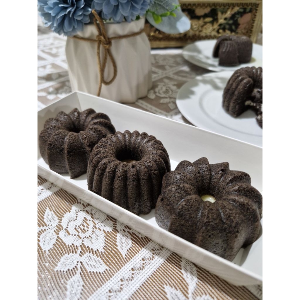 

Bolu Ketan Hitam Keju Lumer
