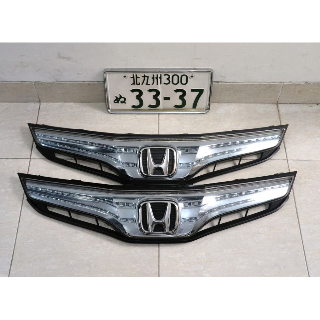 Grill Depan Honda Jazz Fit GE8 GP1 Hybrid