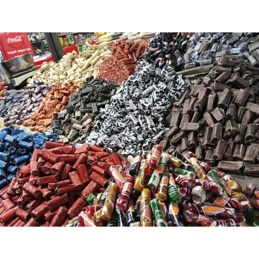 

Dodol Garut Original 1kg Dodol Kiloan Campur Asli Khas Garut