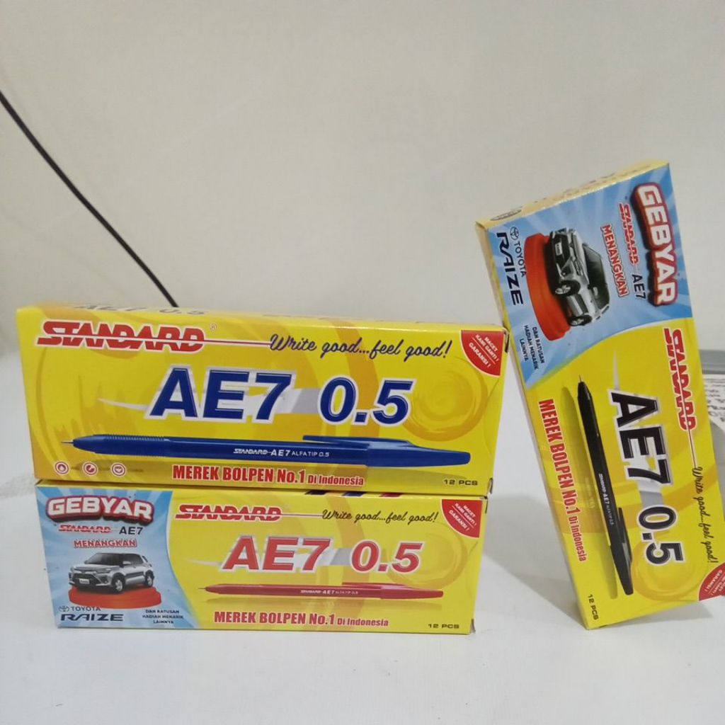 

pena standart AE7 0.5 1 kotak 12 pcs