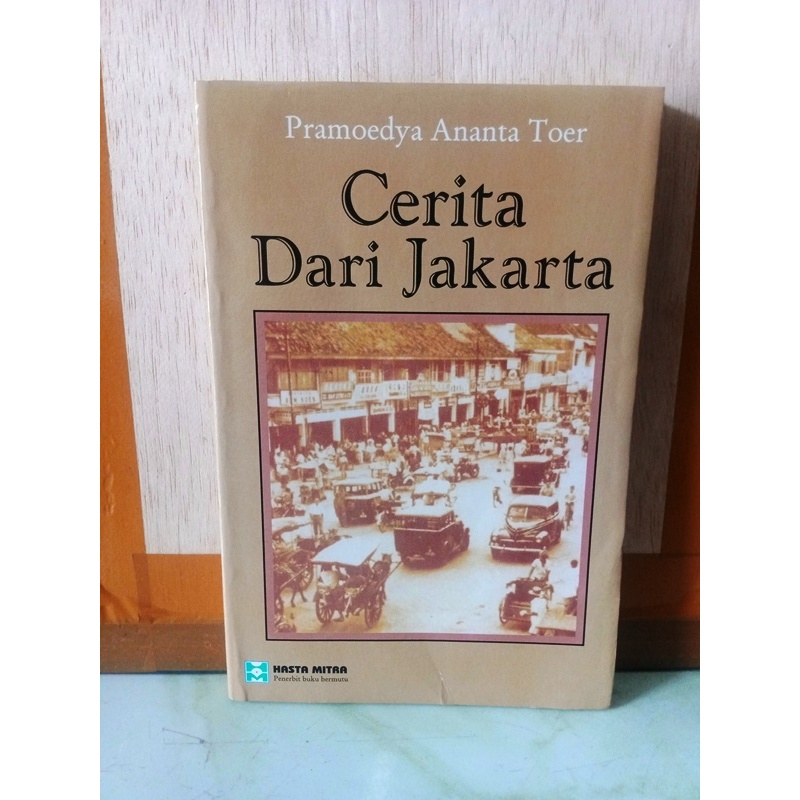 BUKU CERITA DARI JAKARTA HASTA MITRA