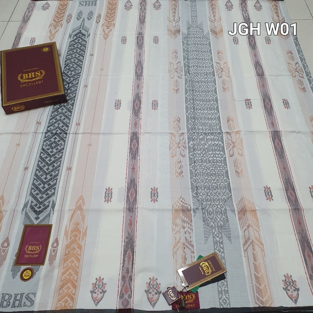 Sarung BHS Excellent Songket Gold. JSK Mix putih.