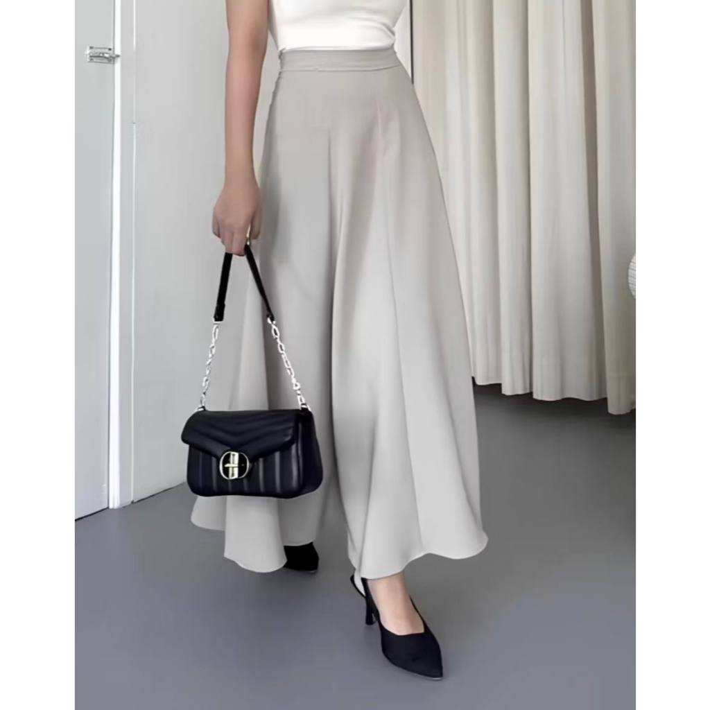 Audy Skirt - Korean Loose Maxi Skirt (Anti Kusut)