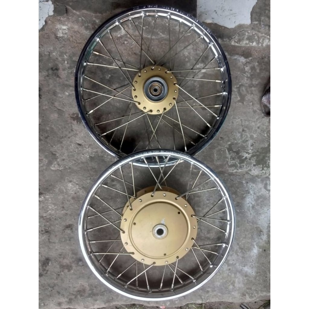 Vegl pelek Yamaha Mio sporty PNP Mio soul karbu temobol ORI ukuran ring 16  DlD 140