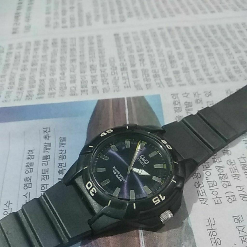 jam tangan bekas
